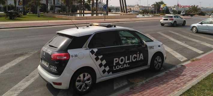 Cortes en la N-340 desde los garajes de Alsa con motivo de la procesión de la Virgen del Carmen